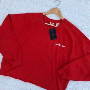 NWT- 🍊 Levi’s graphic sweatshirt